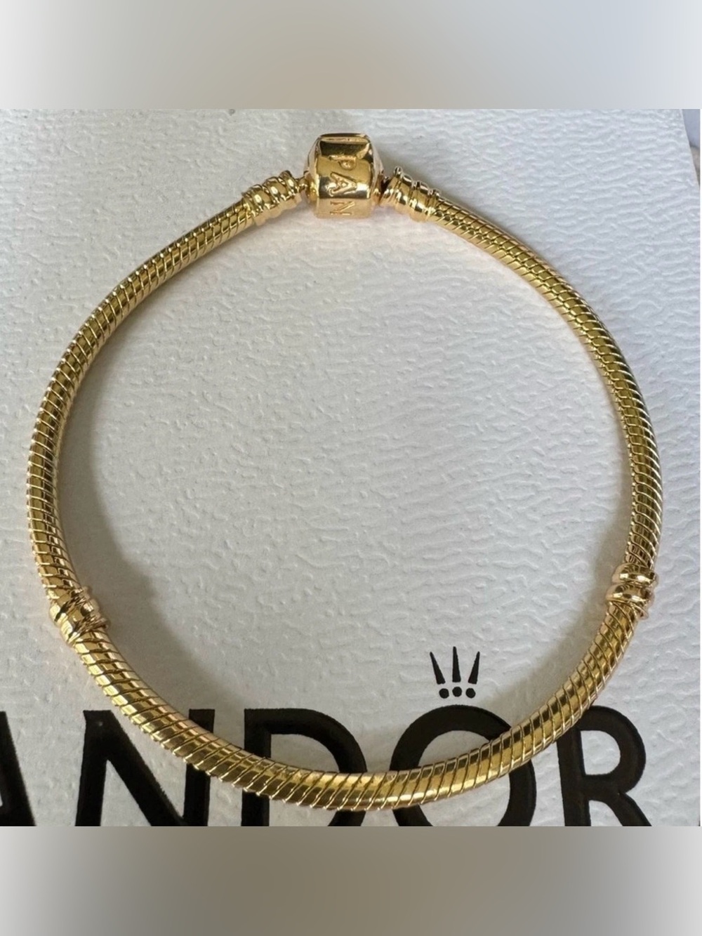 100% Authentic PANDORA Moments Snake Bracelet 14k Yellow Gold 7.5”